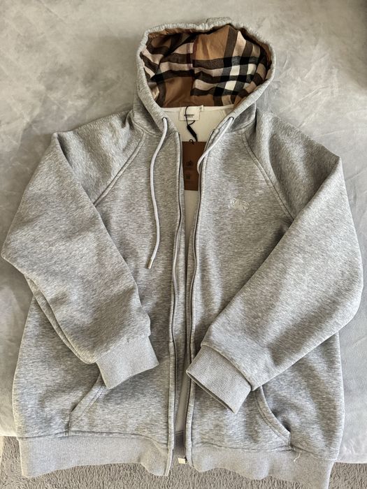 Горница Burberry