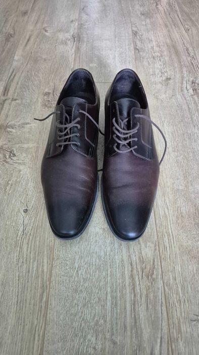 Pantofi eleganți bărbați