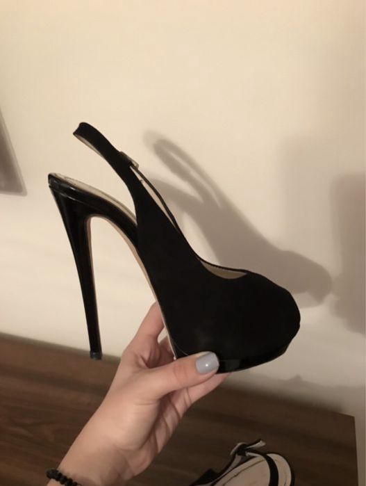 Sandale din piele Vicino
