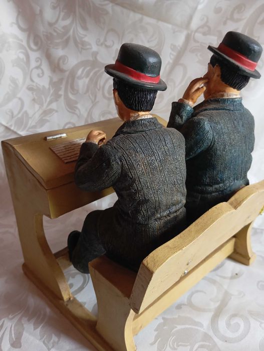 Statuetă Stan și Bran