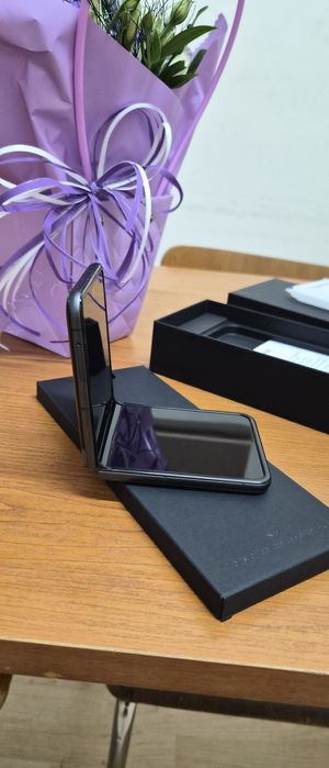 Моторола Razer 50