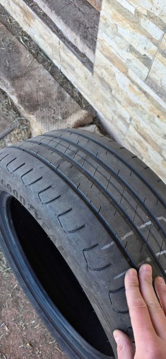 Goodyear Efficient Grip  Performance 2