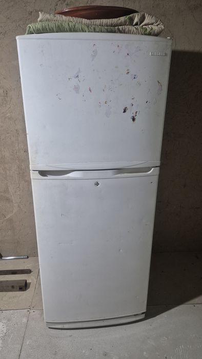 Сирочни халаденик сотилади