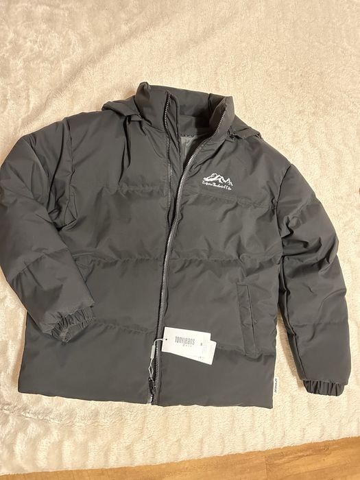 Зимняя куртка короткая