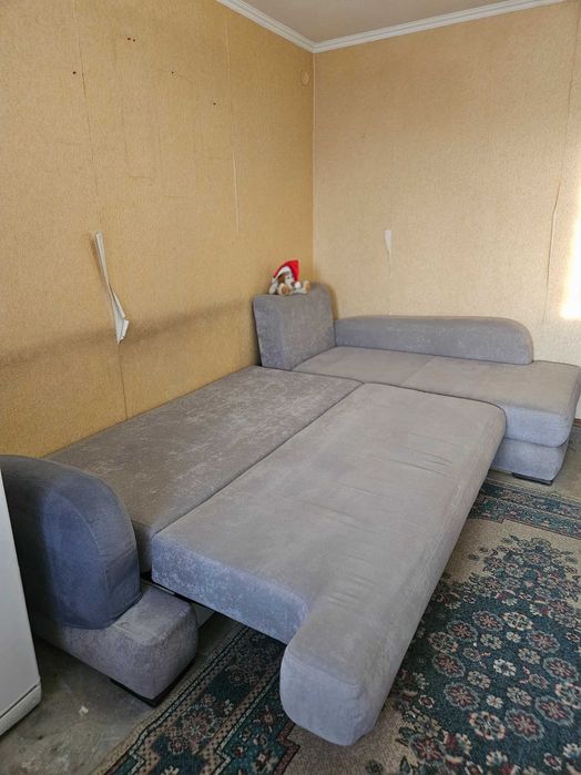 Диван угловой большой