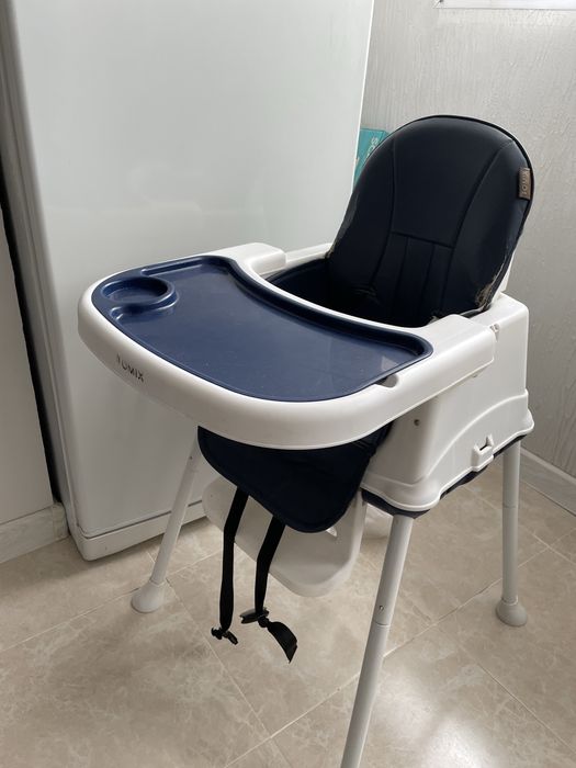 Продам столик детский