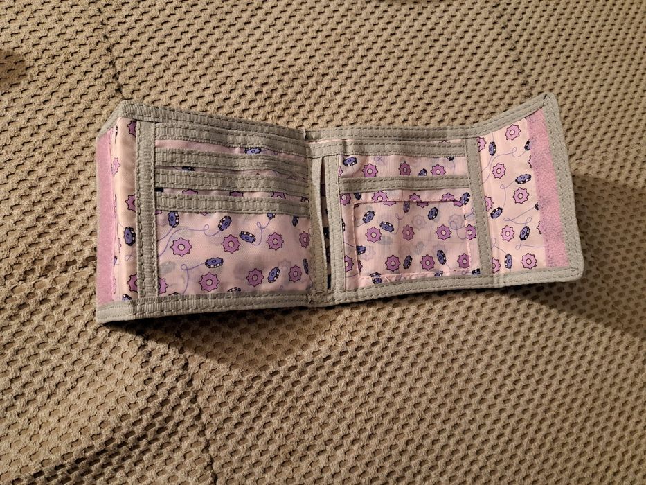 Детски чантички за бутилка