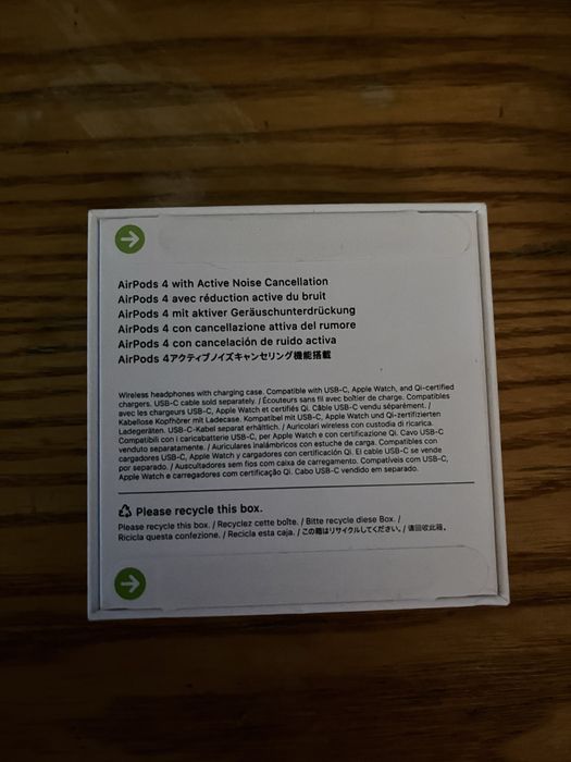 Casti Apple AirPods 4 Sigilate