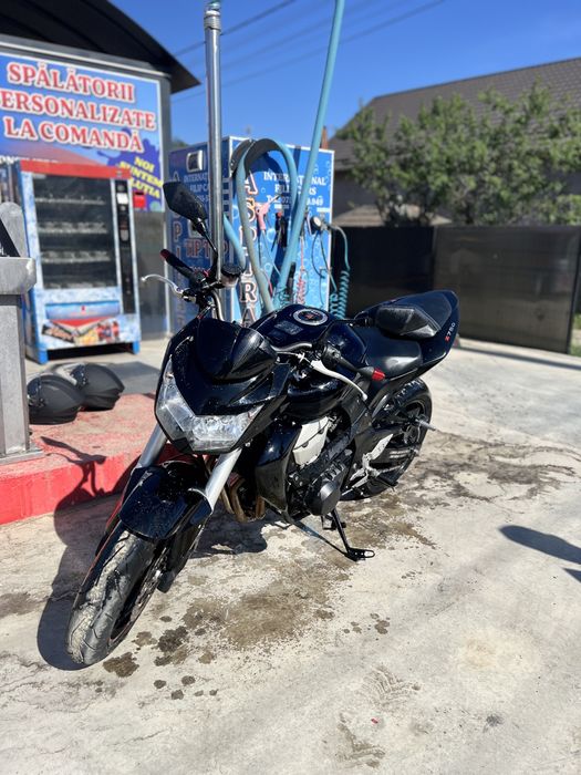 Kawasaki Z750 A2