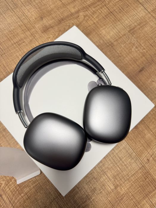 Оригинални AirPods Max