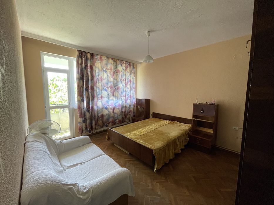 Дава се под наем Многостаен апартамент в Велико Търново, Зона Б - 120 кв.м за 254.49 € - Снимка #2