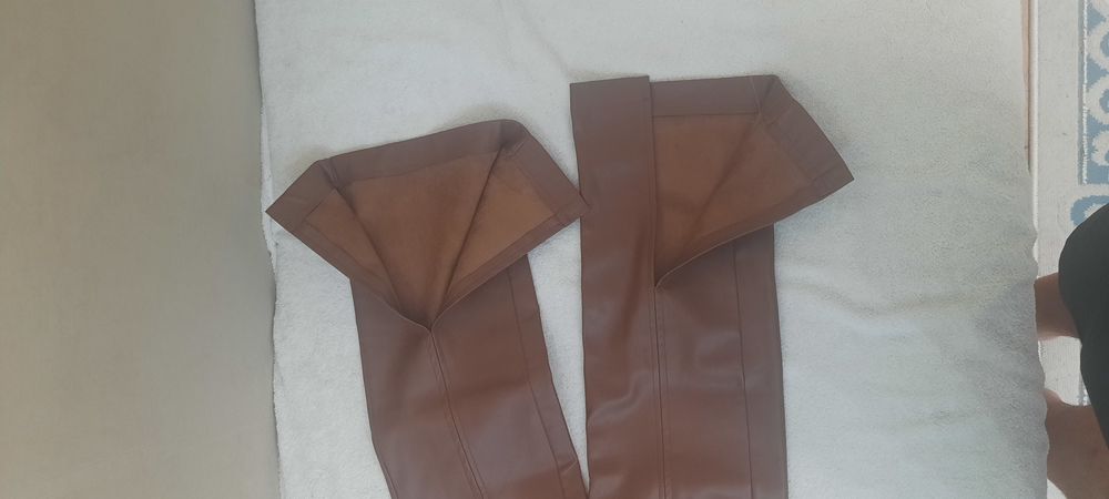 Продается кожаные брюки