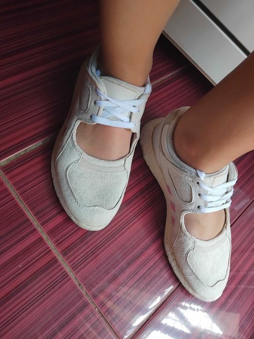 Летни дамски маратонки Adidas Equipment Racing 91 16 BA7590