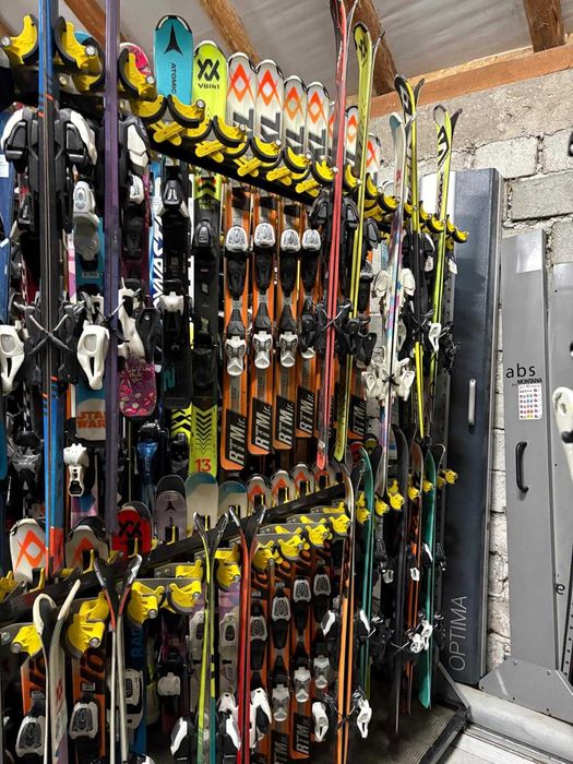 Vand lot schiuri copii en-gros, stare buna, toate marimile