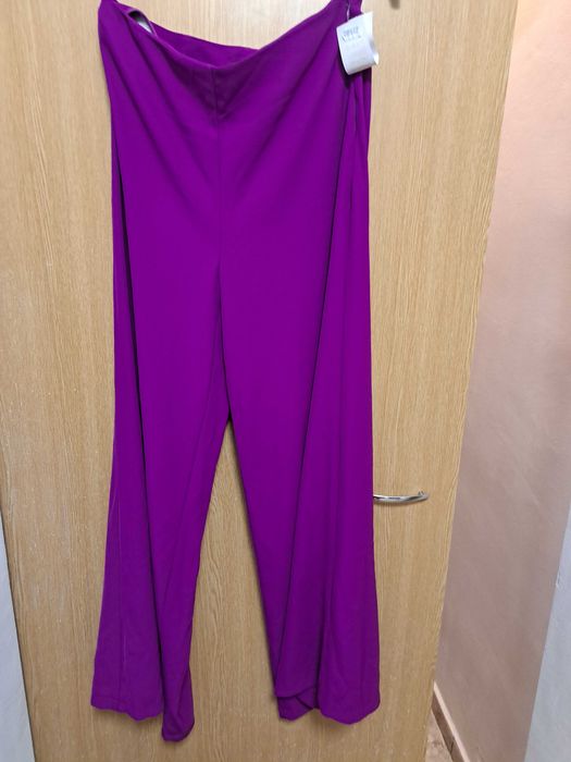 Pantaloni noi de dama