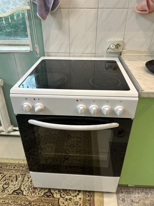 продам электрическую плиту