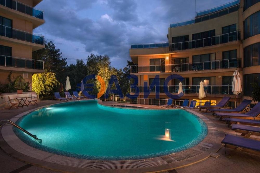 Продава се Двустаен апартамент в Обзор - 62 кв.м за 374 €/кв.м - Снимка #12