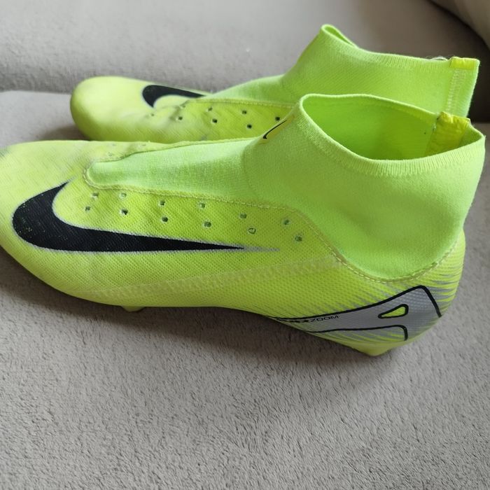 Бутонки Nike Mercurial