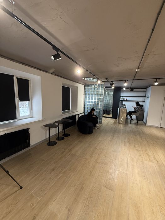 Сдается кресло в салоне