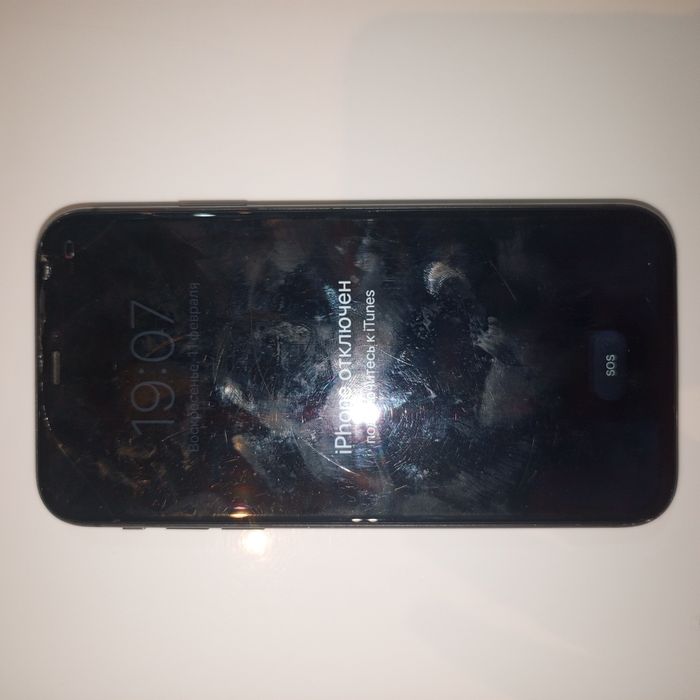 IPhone 11 без гарантий и каропки