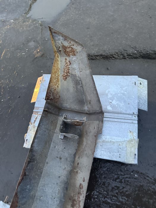 мицубиши паджеро  предна броня