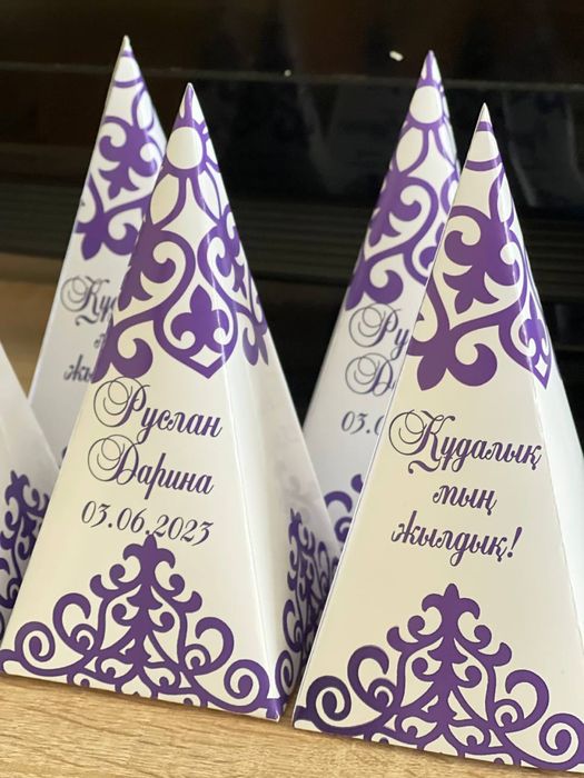 Бонбоньерка бамбонерки тойбастар