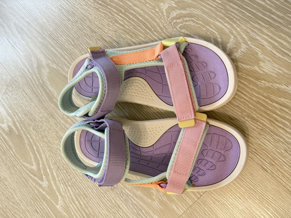 Детски сандали Lefties