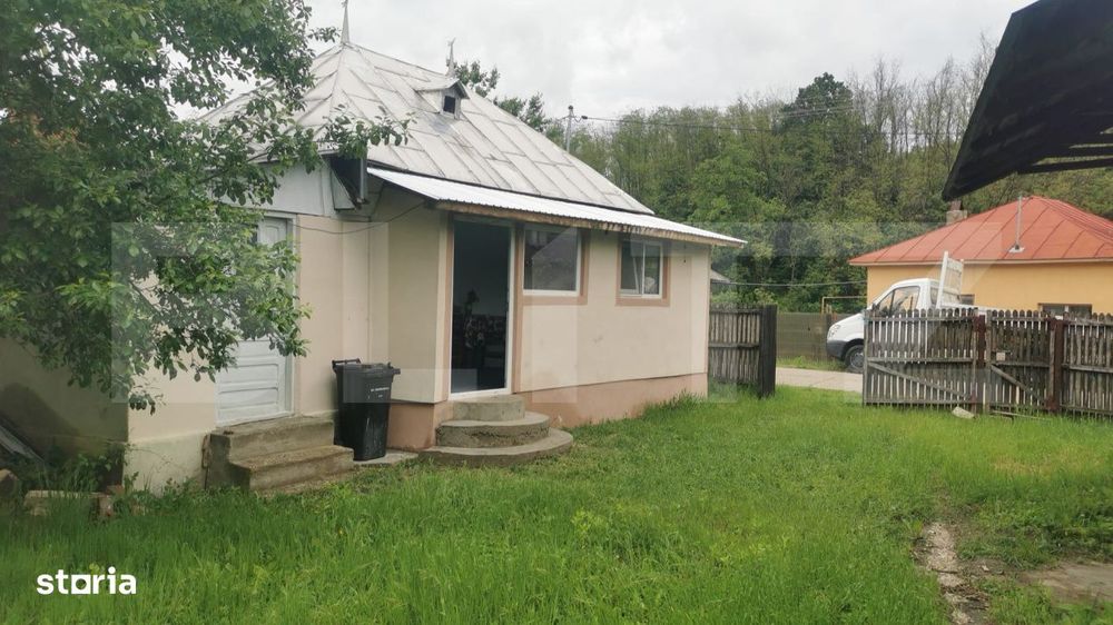 Casa de vanzare, 420 mp teren VALEA CASELOR