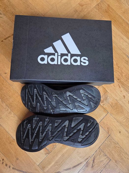 Încălțăminte sport adidași antrenament casual bărbați Adidas Adizero Aruku, marimea 43