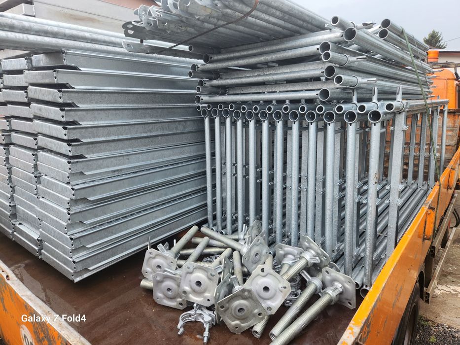 Рамково фасадно скеле  под наем!