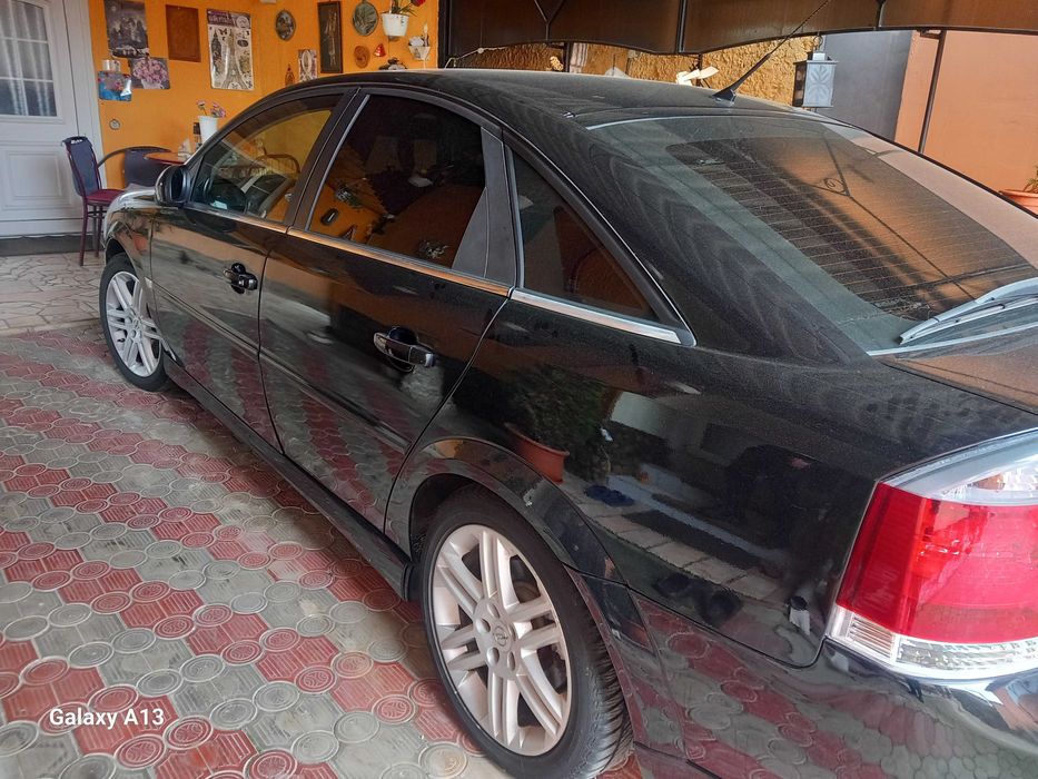 Masina Opel Vectra 2003