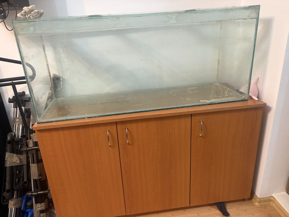 Vand acvariu 240l