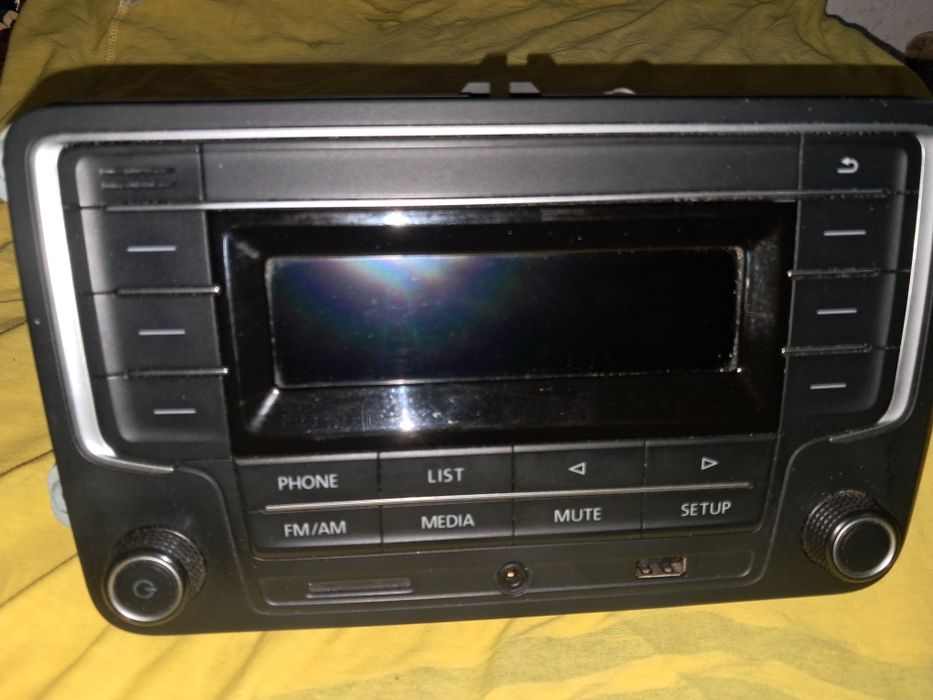 Cd-player,  casetofon mp3 Volkswagen (radio cu Bluetooth)