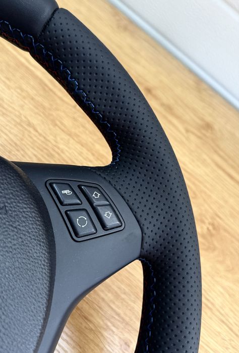 Реставриран ///M мулти волан за bmw Е8X/E9X