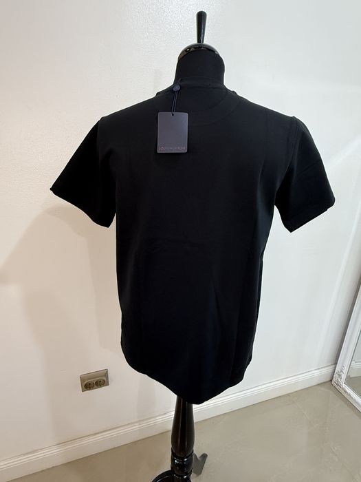 Tricou Louis Vuitton negru, cu imprimeu grafic