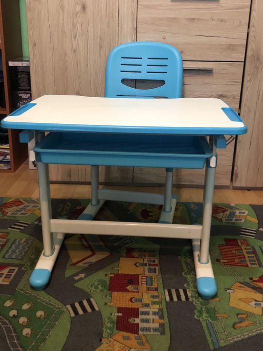 Set birou pentru copii reglabil pe înălțime
