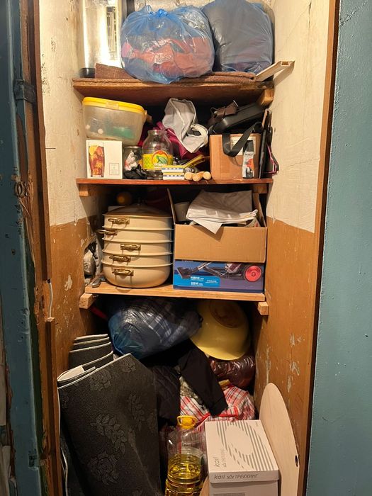 Продам комнату .