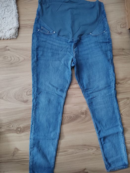 Haine pentru gravide