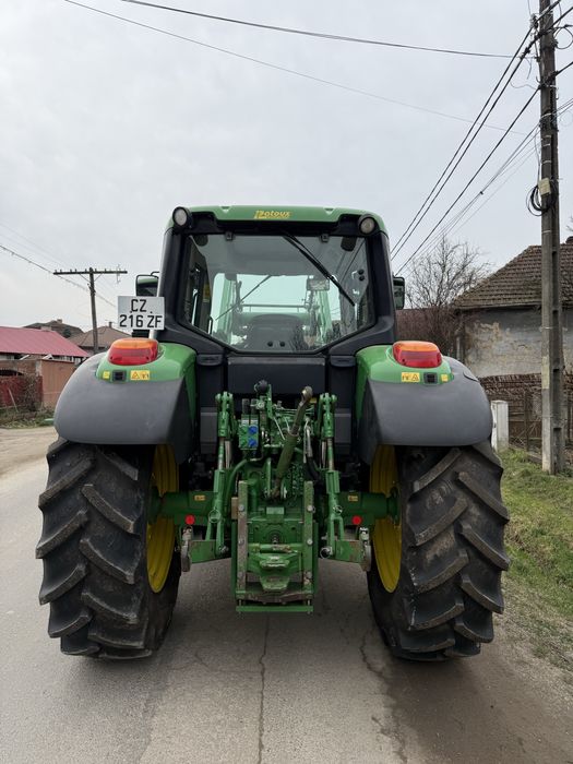 Vând tractor john deere 6230 cu încarcator frontal