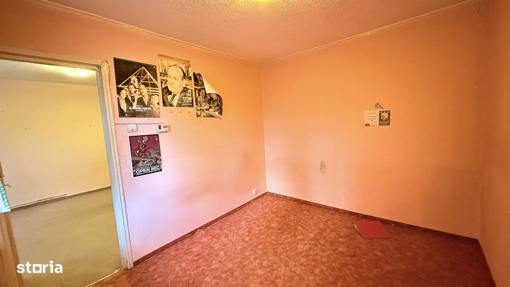 Vand apartament cu 2 camere in Cartierul Dambu