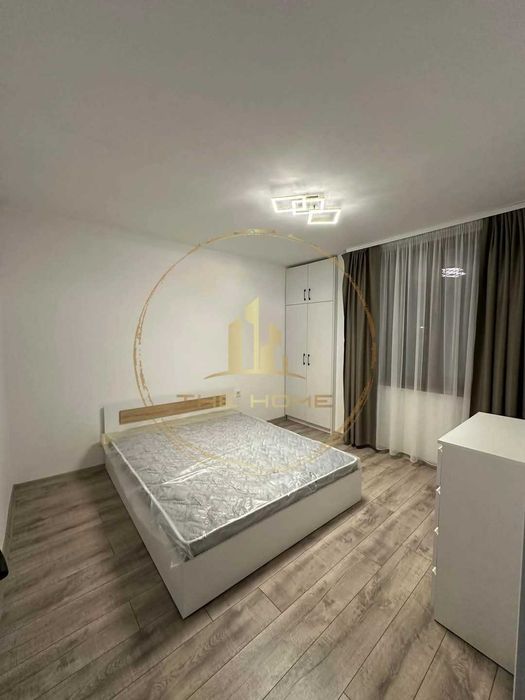 Дава се под наем Четиристаен апартамент в Варна, Възраждане 1 - 103 кв.м за 700 € - Снимка #3