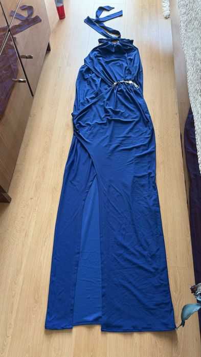 Дълга рокля по тяло