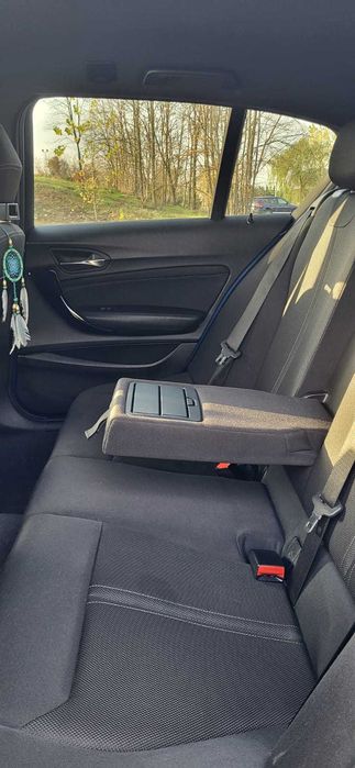 BMW 118i, pachet M, cutie automata