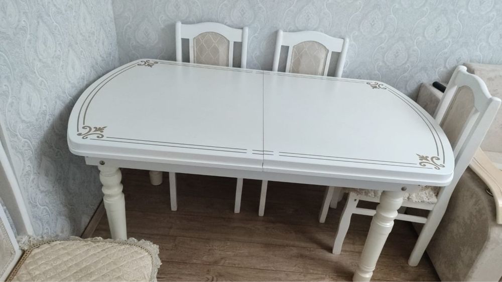Продам стол со стульями