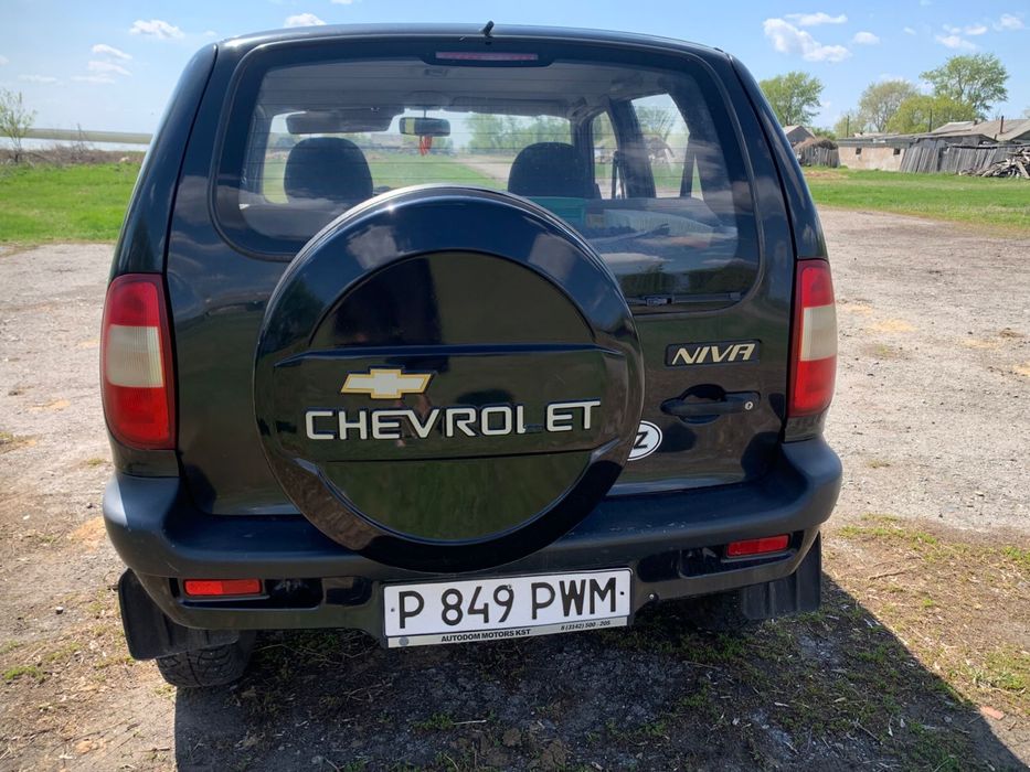 Нива Шевроле продам