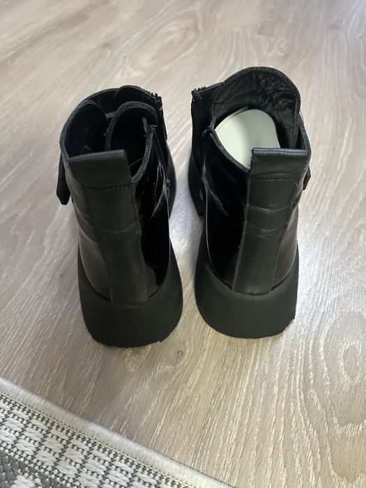 Демисезон ботинки женские