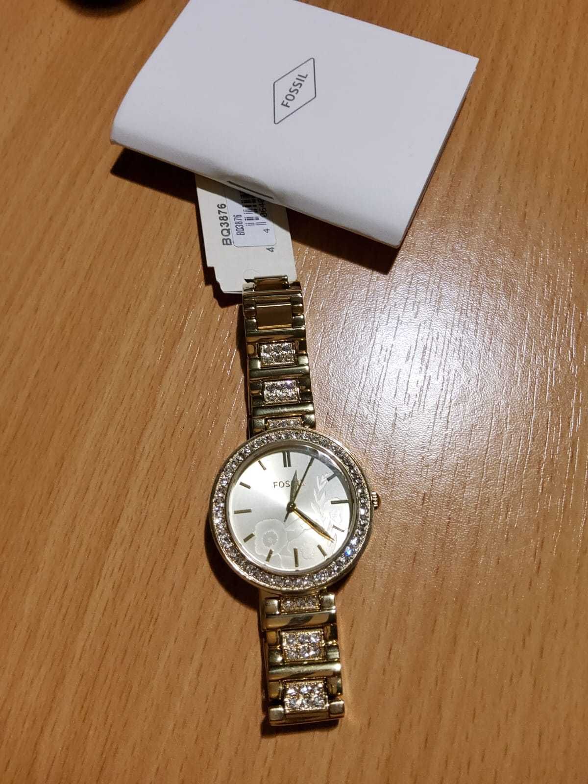 Ceas nou Fossil Karli Three Hand BQ3876 Constanta • OLX.ro