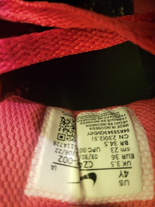 Nike air оригинални за момиче