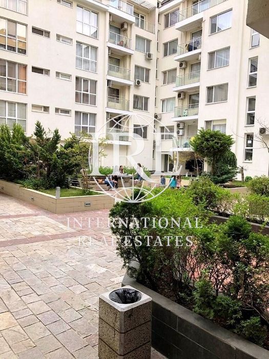 3-стаен в Варна-Окръжна болница площ 110 м2 цена 285000 евро