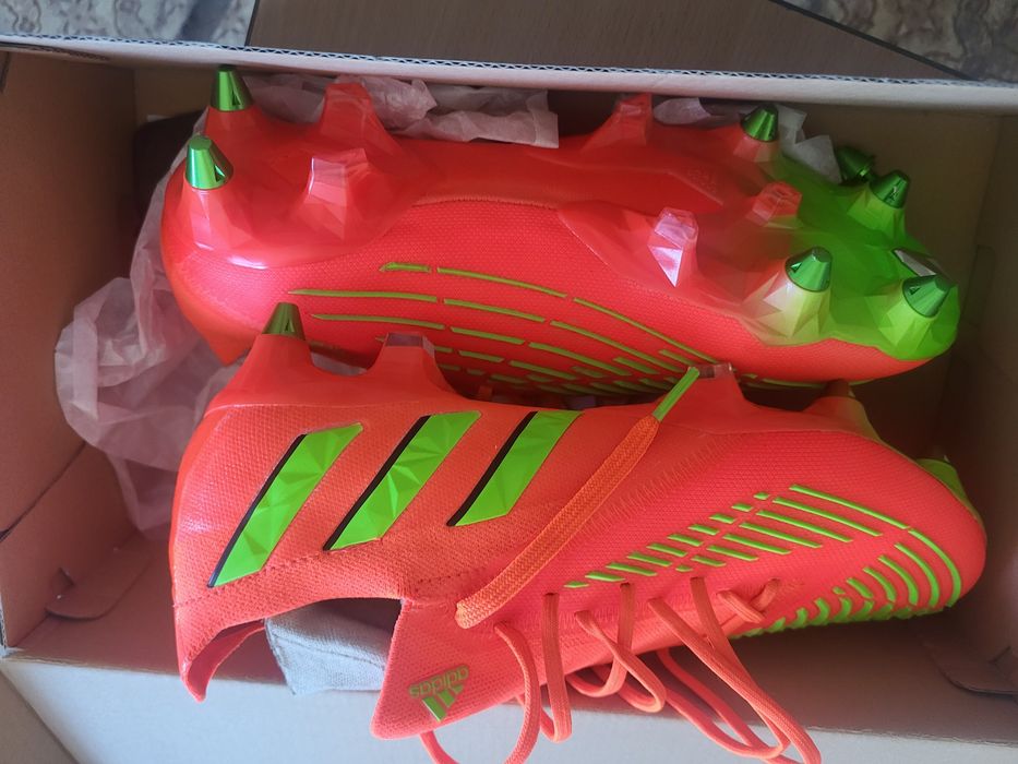 Ghete fotbal profesionale 40 2/3